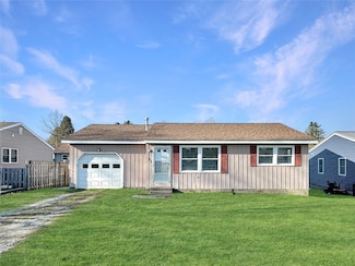 5472 Grandview Ave, Edinboro, PA 16412