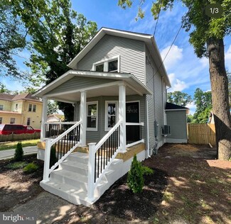 408 N 2nd St, Hammonton, NJ 08037