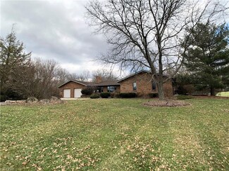 5014 Wayland Rd, Diamond, OH 44412