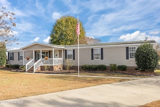 3495 Tobba Ct, Ayden, NC 28513