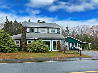 1427 State Highway 3, Bar Harbor, ME 04609