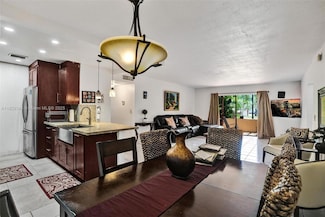 8660 SW 149th Ave Unit 205, Miami, FL 33193
