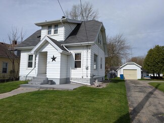 125 Mill St, Coopersville, MI 49404