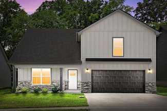 906 Vendue Ave, Clarksville, TN 37042