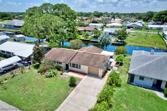 1025 Killarney Dr, Sebring, FL 33870