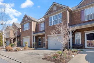 1126 Thorncrest Rd, Nashville, TN 37211