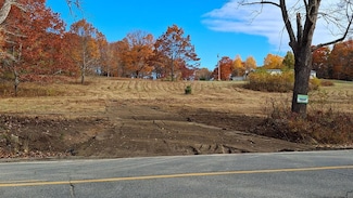 29 Shorey Rd, Burlington, ME 04417