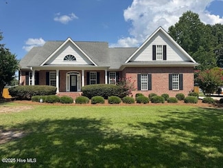 101 Spring Chase Ln, Rocky Point, NC 28457