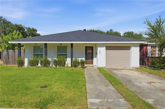 1621 Pomona St, Metairie, LA 70005