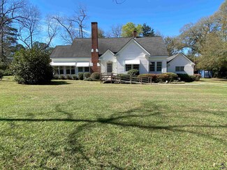 701 N Randolph St, Oglethorpe, GA 31068