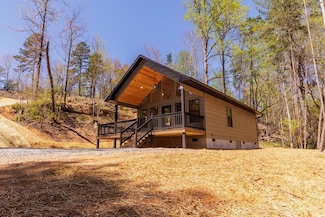 978 Fontana Rd, Bryson City, NC 28713