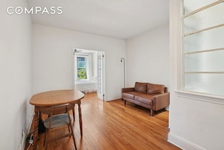 205 E 88th St Unit 4B, New York, NY 10128