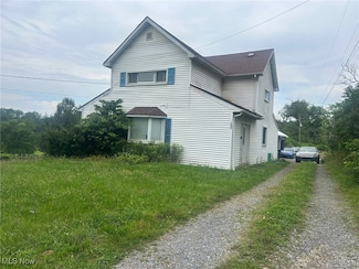 1577 State Route 39 NE, New Philadelphia, OH 44663