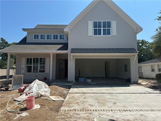 638 Dellwood Ave, Saint Simons Island, GA 31522