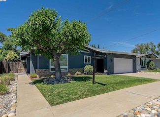 1172 Pine St, Livermore, CA 94551