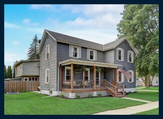251 W Harrison St, Columbus, WI 53925
