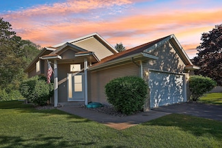 25606 Forest Boulevard Ln, Wyoming, MN 55092