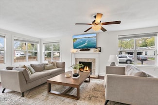 4648 Fremont St, Jacksonville, FL 32210