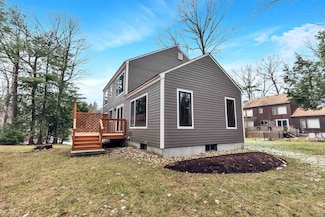 36 Boxwood Cir, Milford, NH 03055