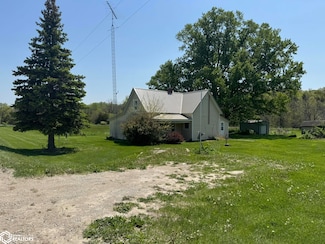 6660 275th St, Moravia, IA 52571