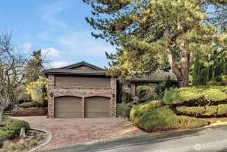 11708 NE 67th Place, Kirkland, WA 98033