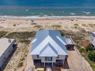 424 E Gorrie Dr, Saint George Island, FL 32328