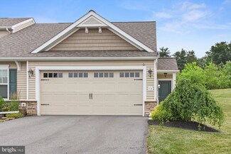 214 Andros Ct, Willow Street, PA 17584