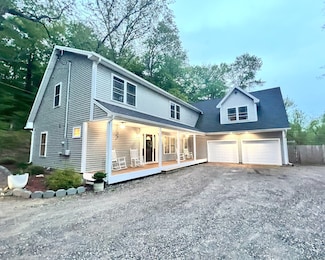 41 Secret Lake Rd, Canton, CT 06019