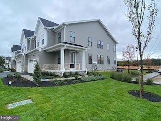 10 Cherry Ln, West Windsor, NJ 08550