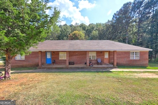 241 E Ash St, Social Circle, GA 30025