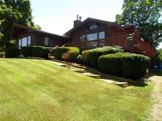 122 Main St, Smock, PA 15480