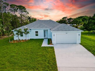 2742 SE Garfield Ave, Port St. Lucie, FL 34952