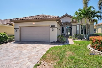 16436 Willowcrest Way, Fort Myers, FL 33908