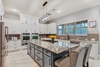 111 Pine Hill Ln, Montgomery, TX 77356