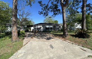 13915 Nitida St, Houston, TX 77045