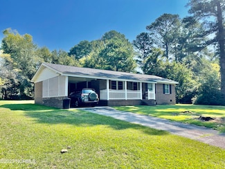 1703 Pine St, Rockingham, NC 28379