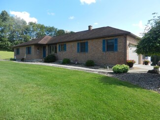 249 S Pond Ln, Cogan Station, PA 17728