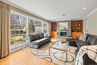 181 Picketts Ridge Rd, Redding, CT 06896