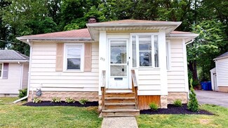 232 Luary Dr, Painesville, OH 44077