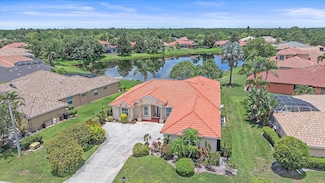 5523 Secluded Oaks Way, Sarasota, FL 34233