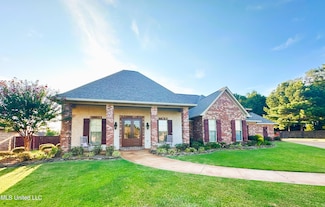 809 Osagian Cir, Brandon, MS 39042