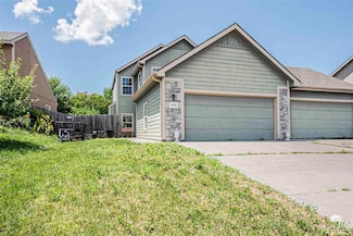2120 Brooke Bend, Junction City, KS 66441