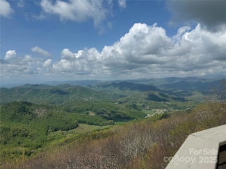 140 Slickrock Rd Unit F3, Burnsville, NC 28714