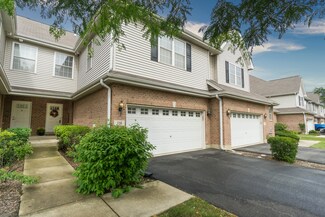 116 N Auburn Hills Ln, Addison, IL 60101