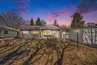 240 Thomas St, Allegan, MI 49010