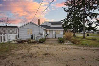 151 Grand St, Casnovia, MI 49318