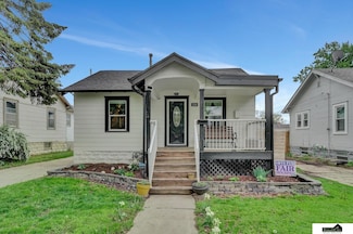 1336 Chautauqua Ave, Lincoln, NE 68510