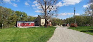 N2352 Halter Ln, Watertown, WI 53098