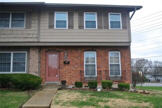 3172 Carefree Ln Unit 132, Florissant, MO 63033