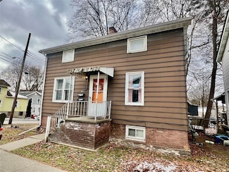 83 Paige St, Owego, NY 13827
